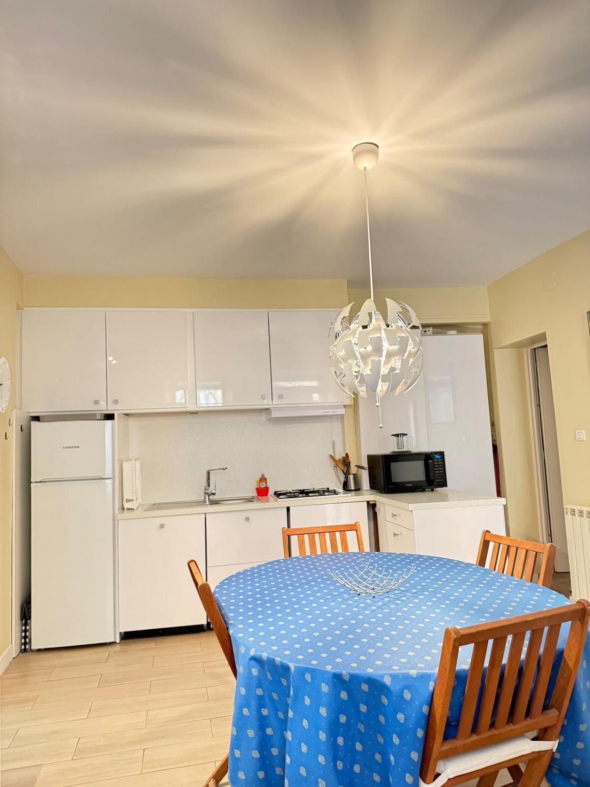 Le Favorin 1 Apartment Arles Ngoại thất bức ảnh
